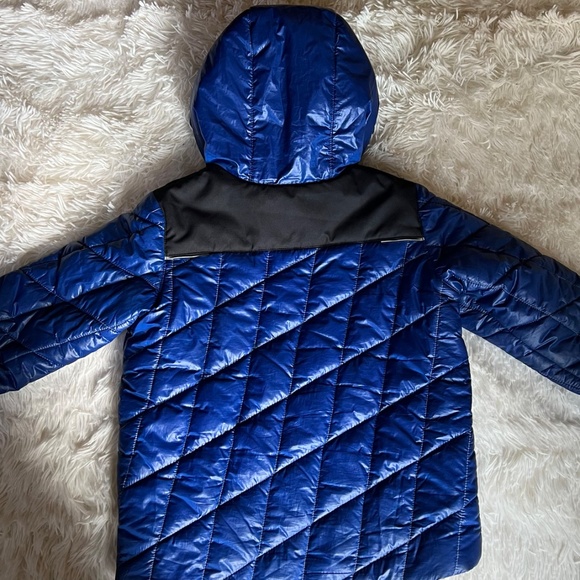 Obermeyer Black and Blue Jacket - Picture 2 of 3